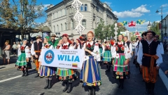 parada-na-Marszu-Swieta-Piesni-2024_3